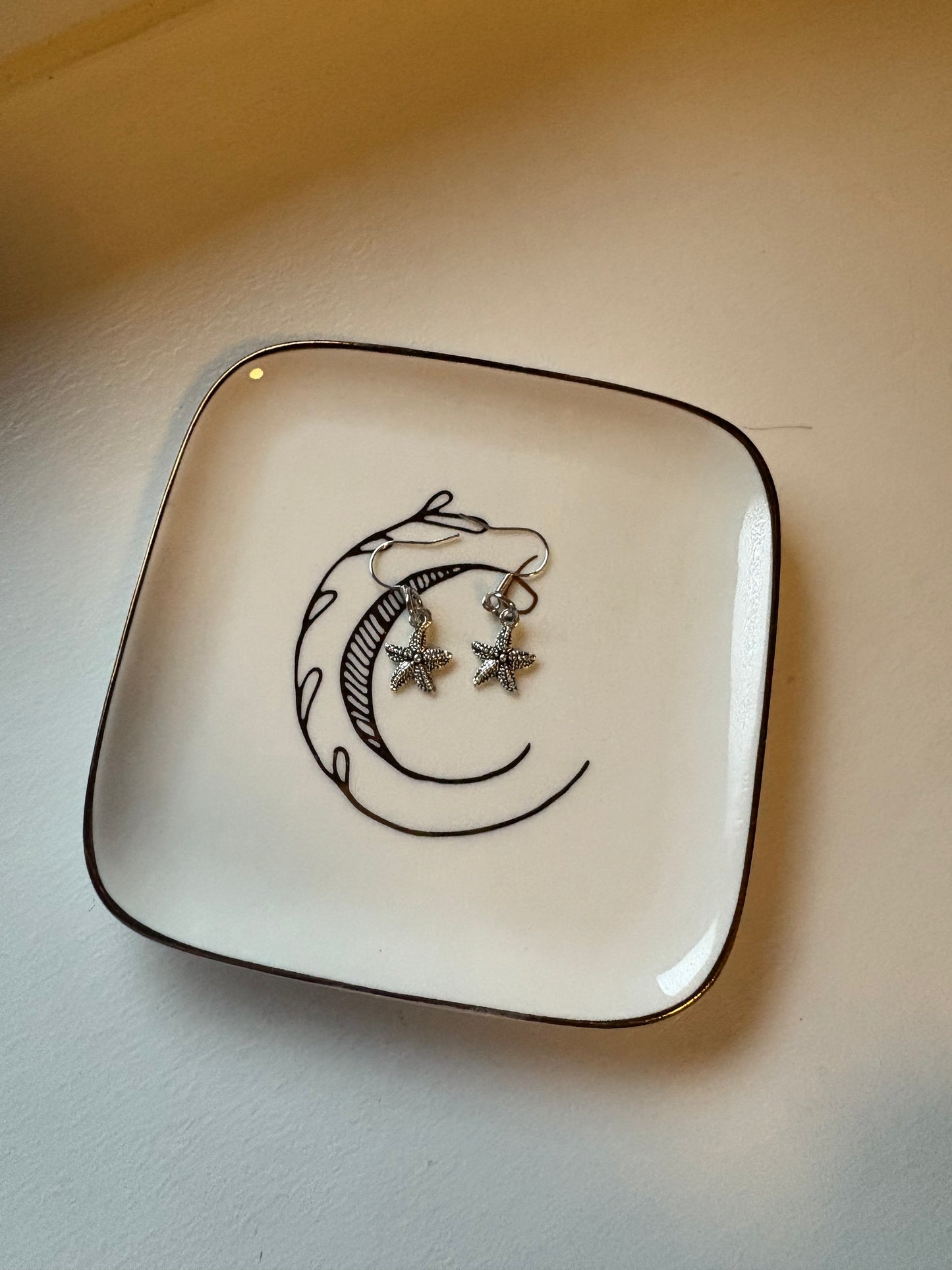 Silver starfish earrings