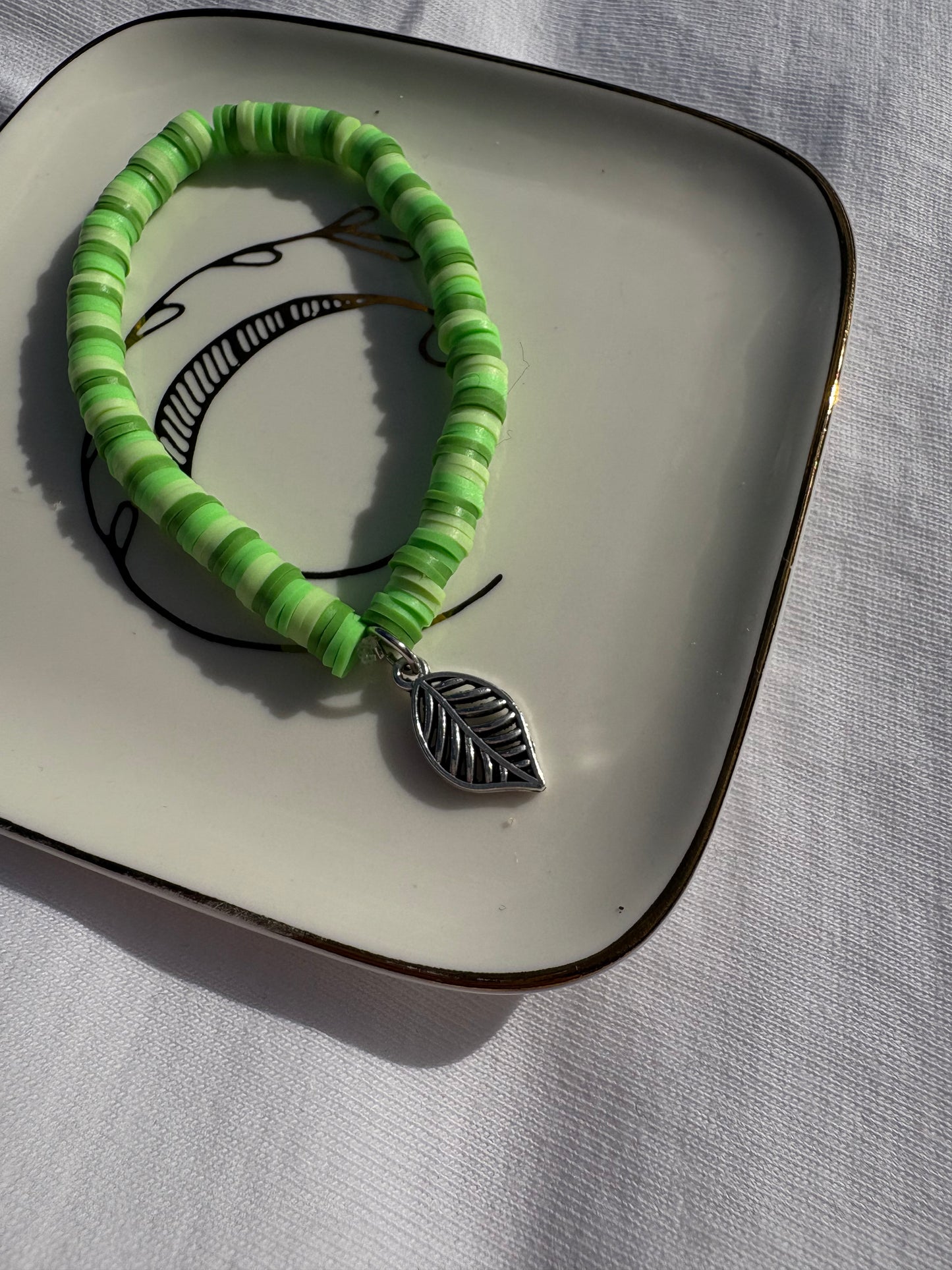 Green autumn leaf bracelet