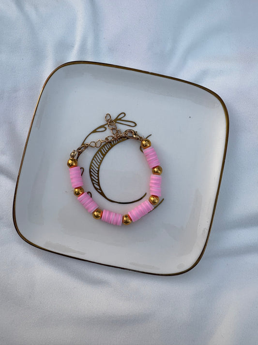 Pink adjustable bracelet
